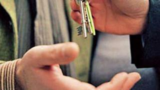 Ключи от квартир получили семьи 11 офицеров в Кисловодске