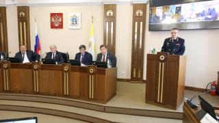 Ставропольские депутаты обсудили премии учителям, курортный сбор и налоговые вычеты