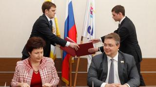 СКФУ и правительство Ставропольского края подписали соглашение о сотрудничестве