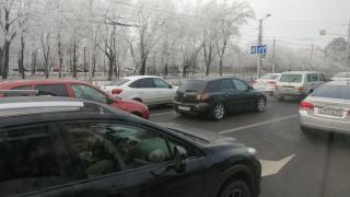Из-за тумана и снега водителей просят быть внимательными на дорогах Ставрополья 