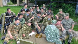 Ставропольские кадеты дружат с медиками в погонах