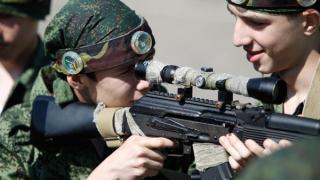 Военно-патриотическую игру «Лазертаг» провели для школьников ставропольской гимназии