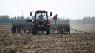 Состояние более 2,5 тысячи тракторов проверили в Ставропольском крае